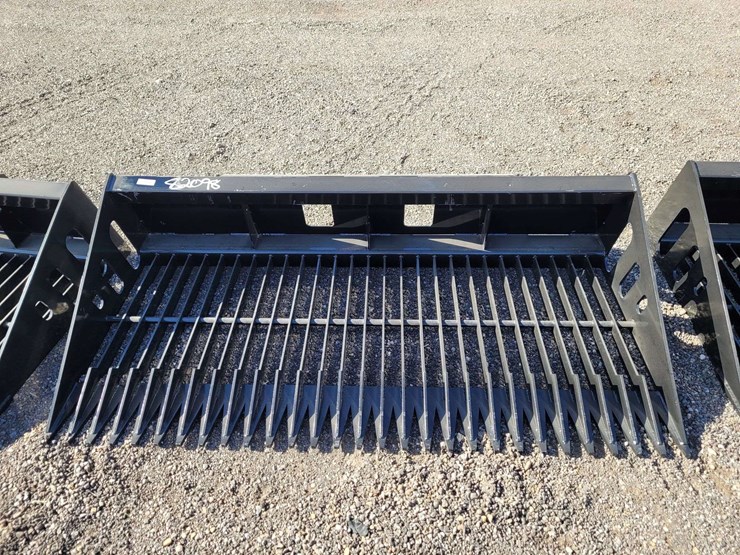 wolverine-sb78-sliding-loader-sieve-shovel-image-1
