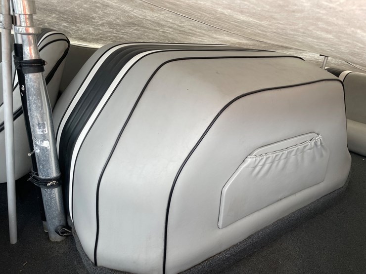 #1564-•-1989-australian-flightcraft-20'-boat-(has-wi-title)-image-23