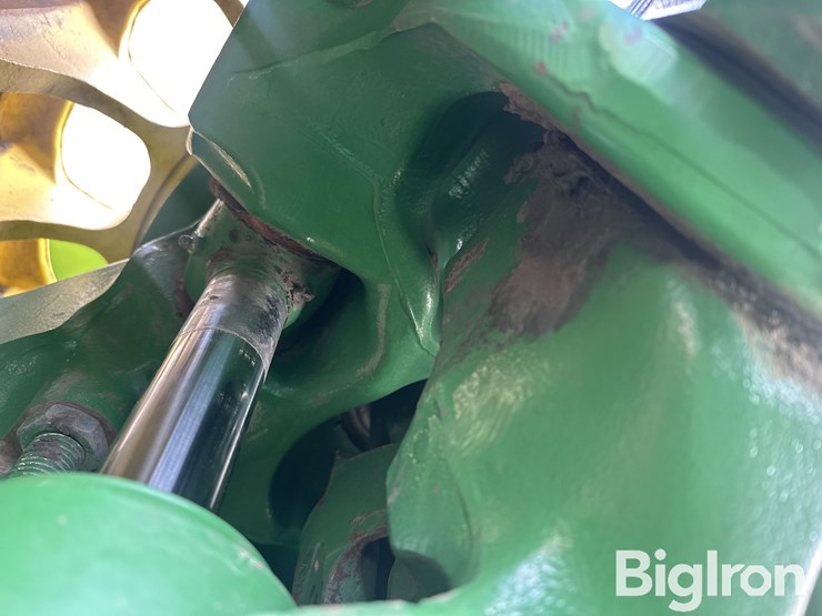 2020-john-deere-8rx-370-image-12