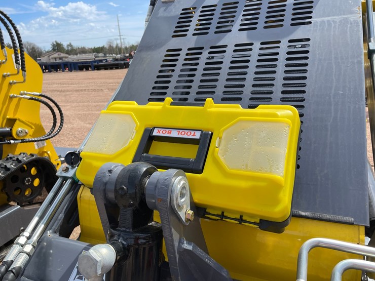 #5562-•-landhonor-lhr-t460k1-mini-skid-steer-image-9