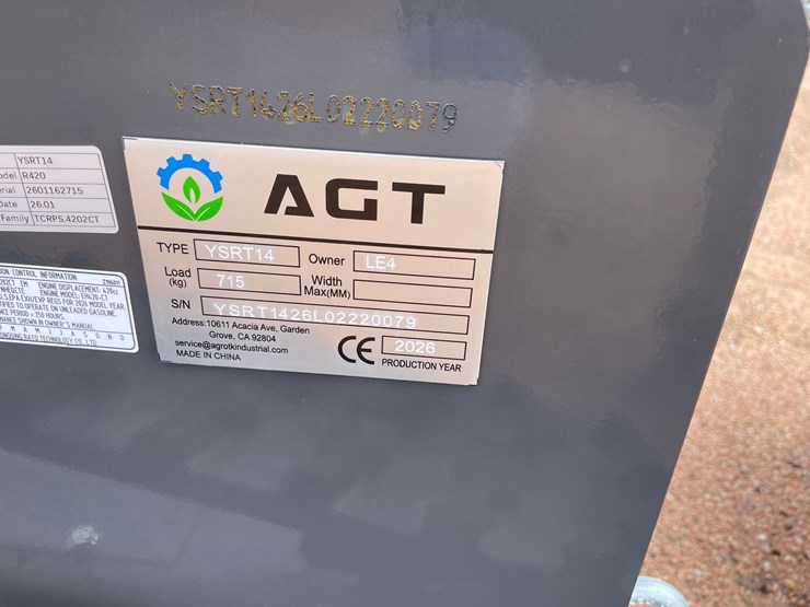 #5569-•-agt-ysrt14-tracked-mini-skid-steer-image-4
