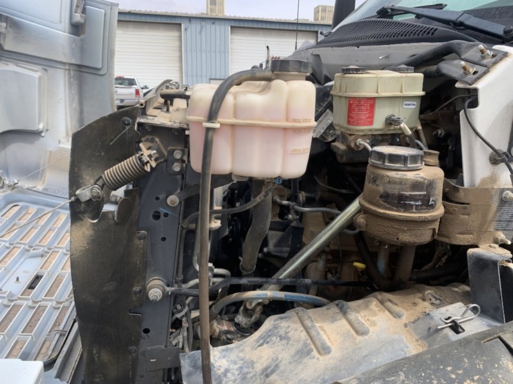 2005-chevrolet-kodiak-c6500-image-5