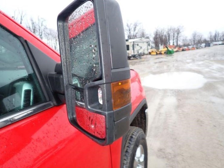 2016-gmc-2500hd-image-85