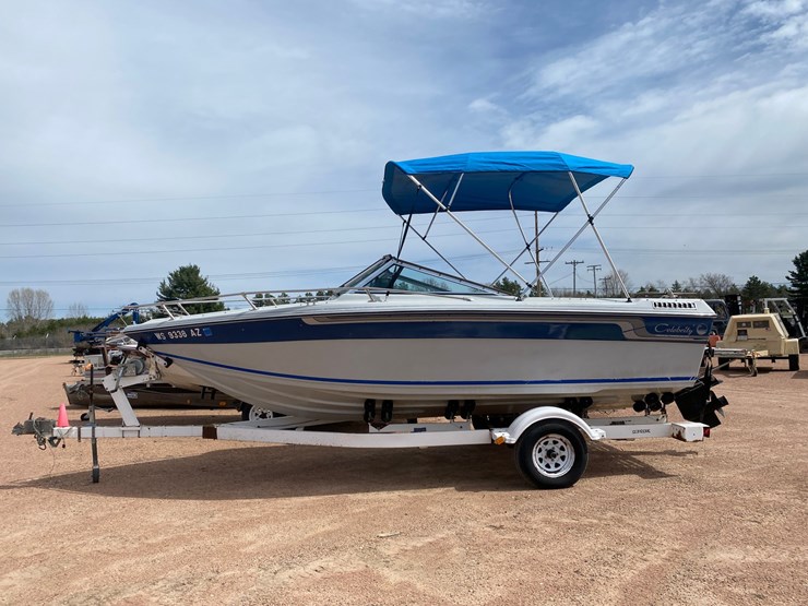 #1566-•-1986-celebrity-v190-19'-boat-(has-wi-title)-image-2