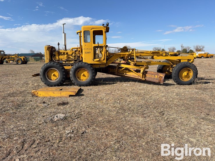 caterpillar-12-image-4