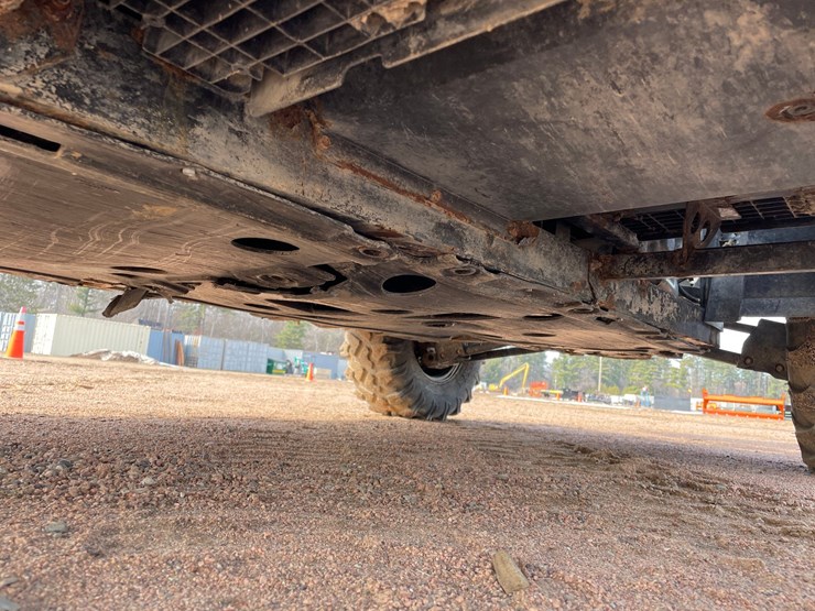 #1625-•-kawasaki-mule-pro-dxt-diesel-utv-image-38