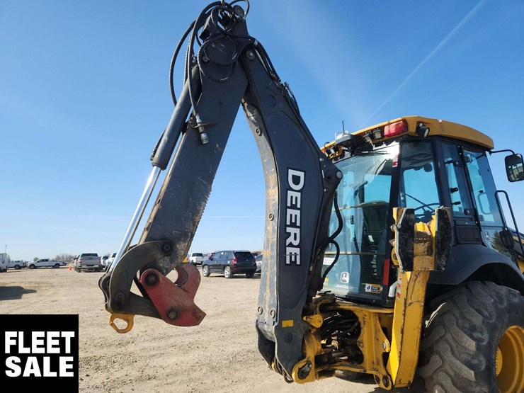 2017-deere-410l-image-14