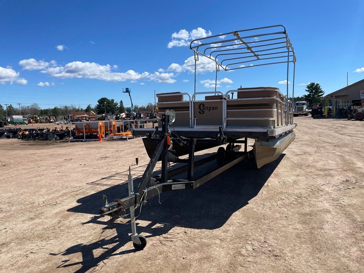 #1574-•-1984-sanpan-816-20'-pontoon-(has-wi-title)-image-2