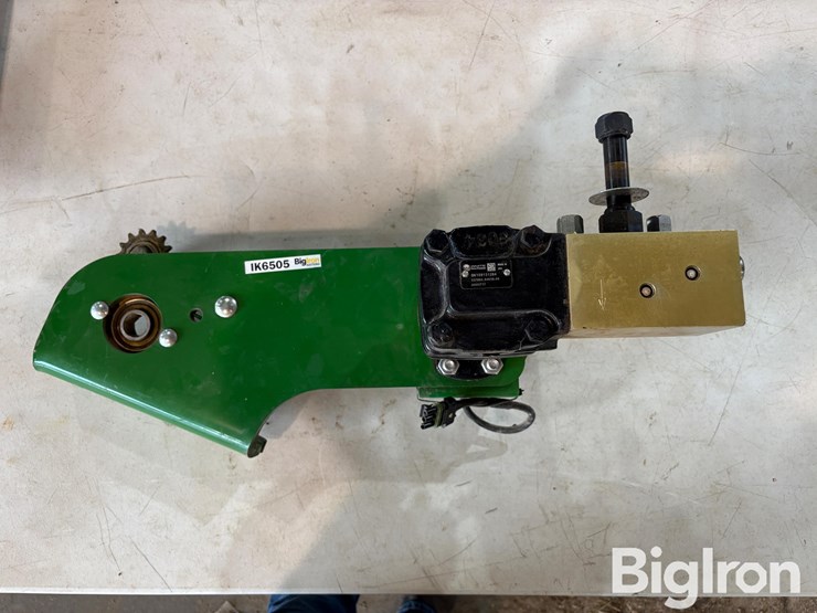 john-deere-1790-image-1