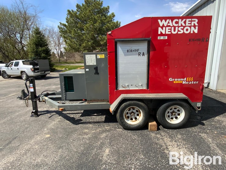 2010-wacker-neuson-e3000-image-8