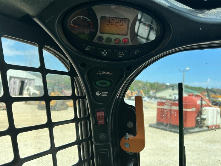 bobcat-t650-image-23
