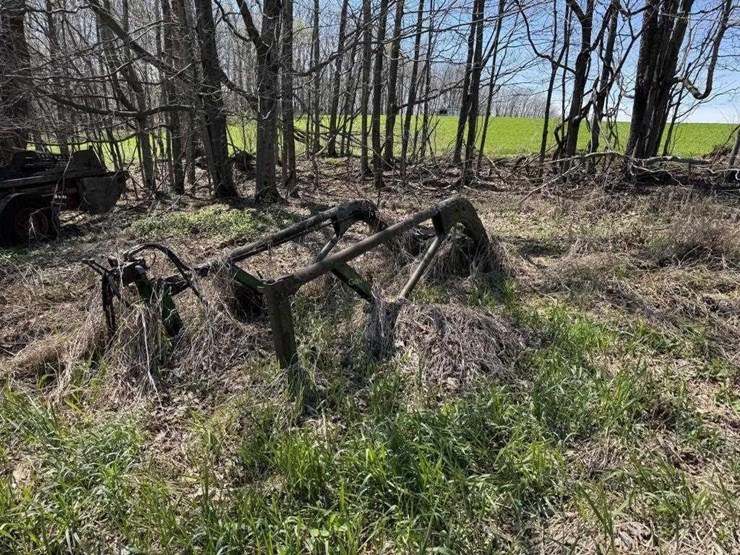 large-lot-of-scrap-machinery/vehicles-image-35