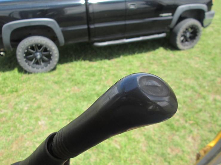 deere-200-lc-image-50