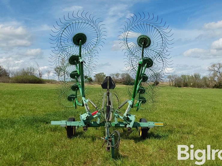 john-deere-702-image-2