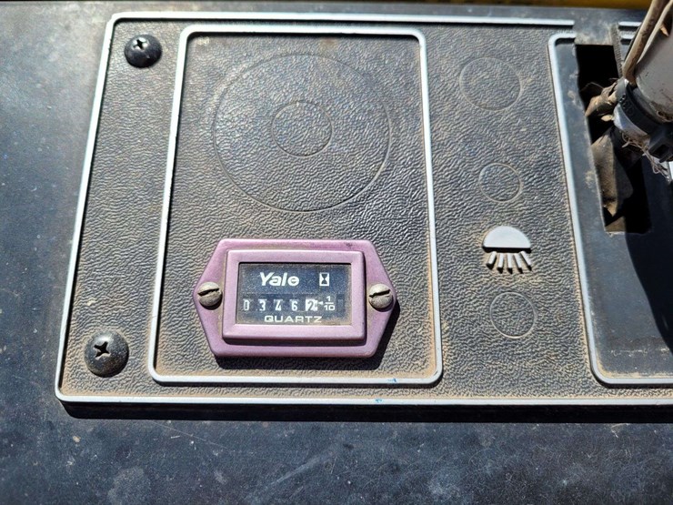 yale-type-e-forklift-image-13