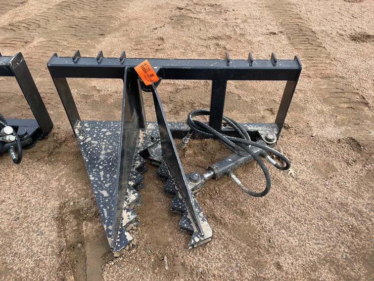 #4135-•-jct-hydraulic-tree-puller-attachment-image-2