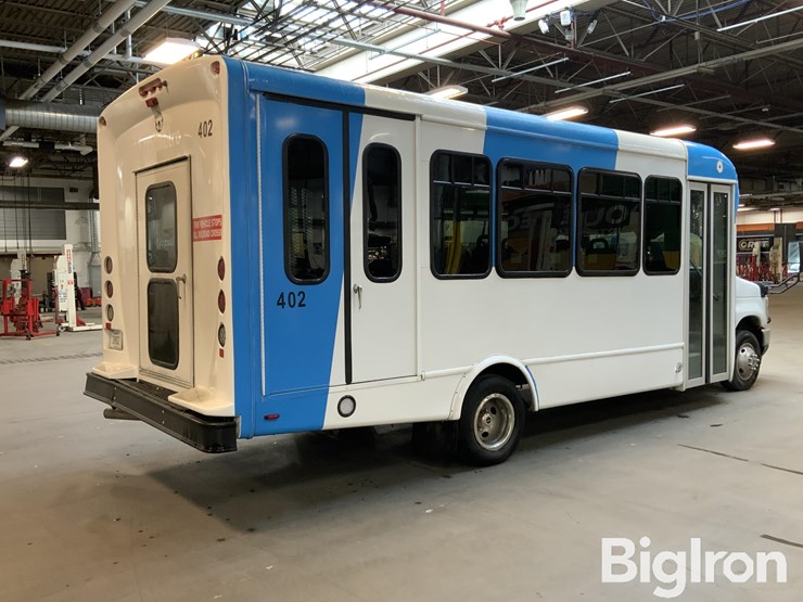 2024-ford-e450-image-5