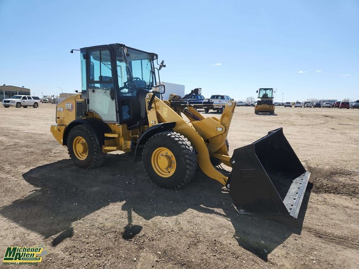 2021-caterpillar-907m-image-2