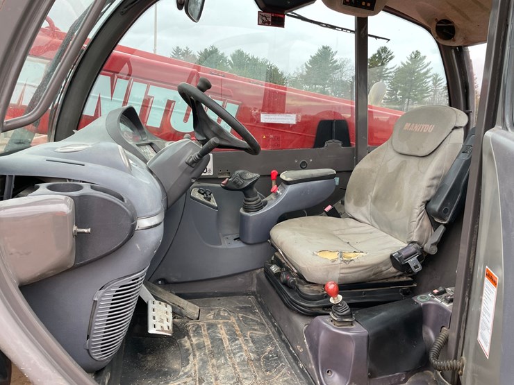 2013-manitou-mlt840-image-26