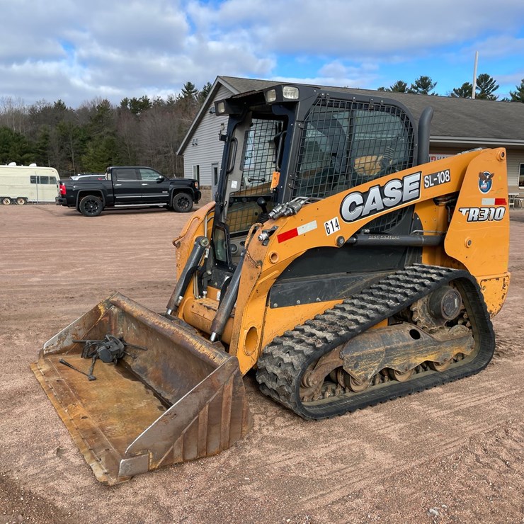 2016 CASE TR310