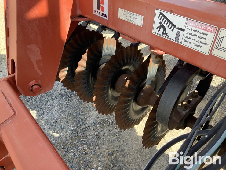 2011-kuhn-krause-excelerator-8000-image-9