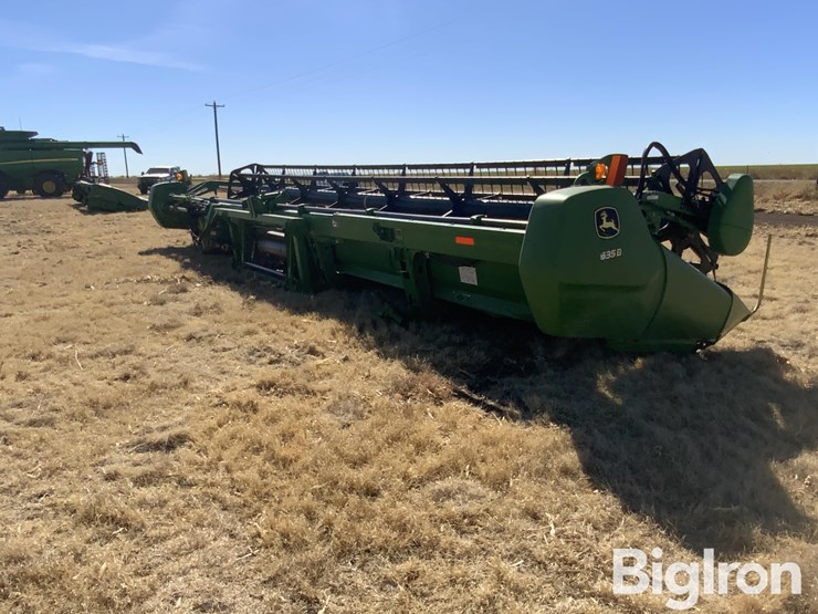 2010-john-deere-635d-image-5