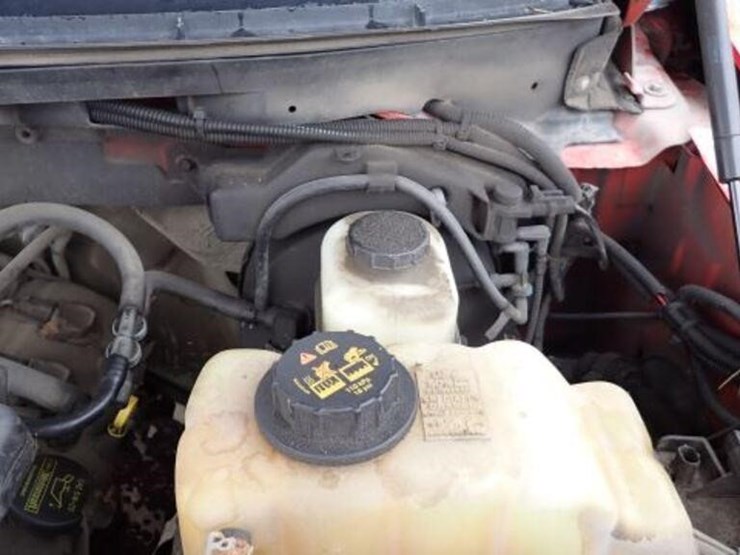 2013-ford-f150-xlt-image-48
