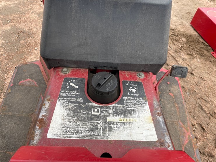 #1548-•-toro-sand-pro-5000-sand-leveler-image-16