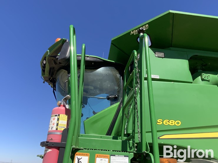 2014-john-deere-s680-image-9