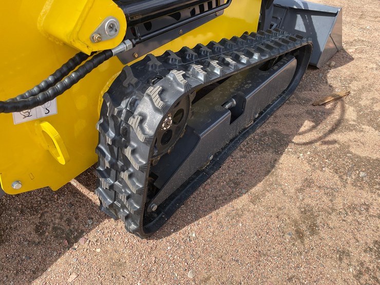 #5562-•-landhonor-lhr-t460k1-mini-skid-steer-image-11