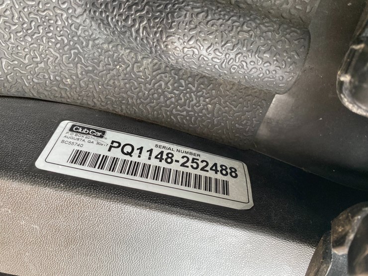 #1578-•-club-car-electric-golf-cart-with-charger-image-24