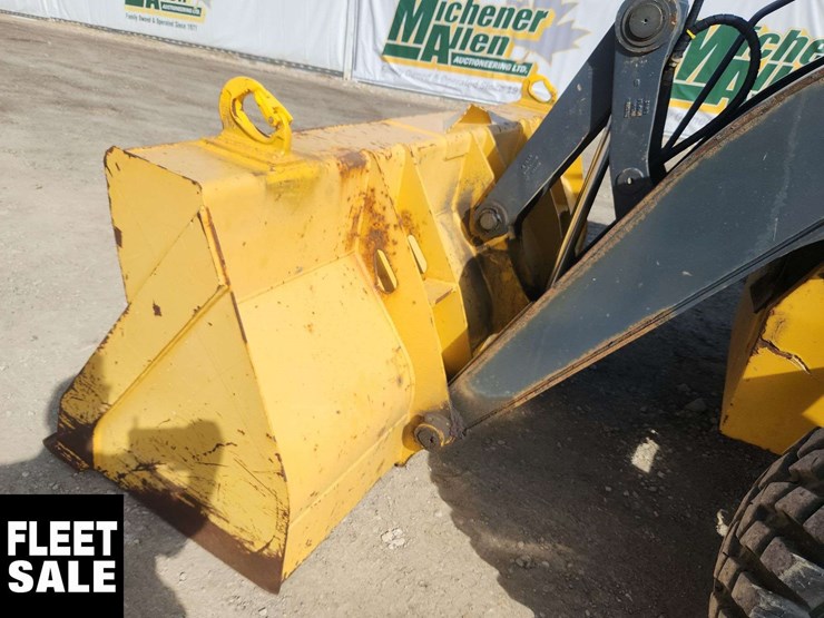 2016-deere-410l-image-50