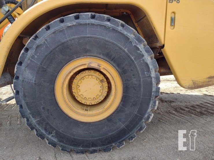 2007-caterpillar-740-image-26