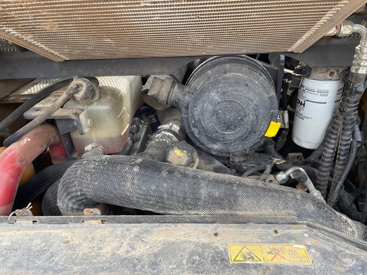 2012-case-tv380-image-27