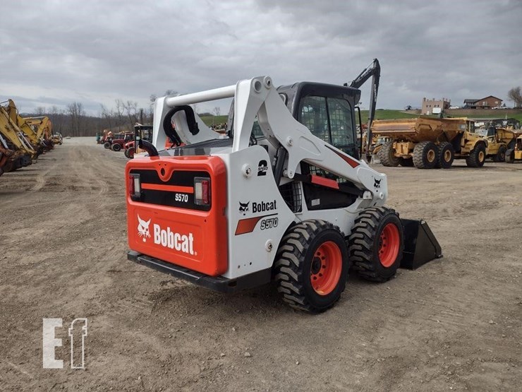 2016-bobcat-s570-image-30