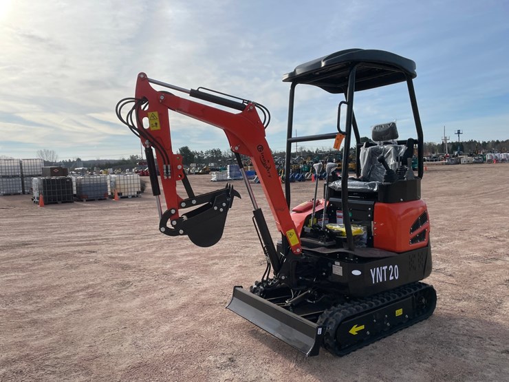 #5536-•-2026-cfg-ynt20-diesel-mini-excavator-image-1