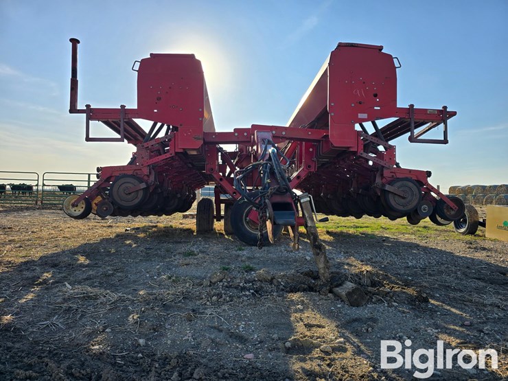 case-ih-5500-image-2