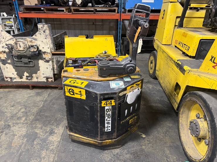#2072-•-big-joe-electric-lift-truck-image-5