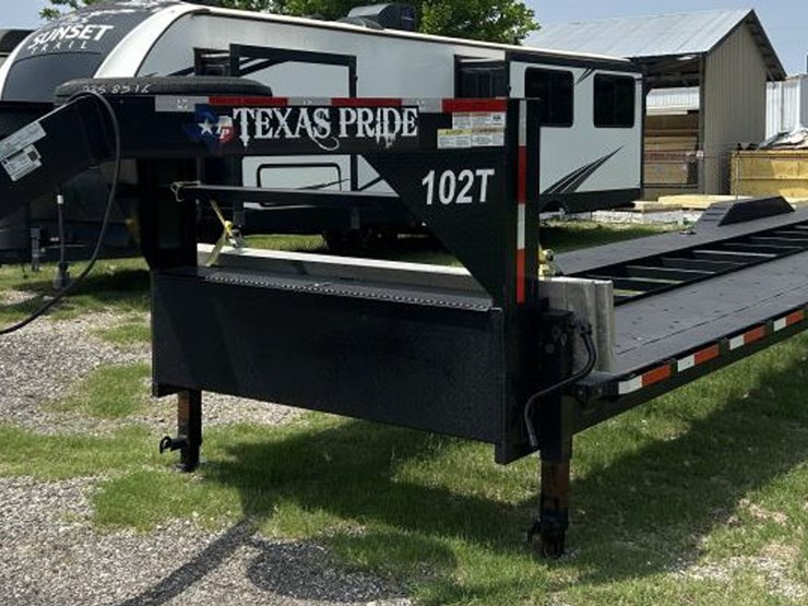 2025-texas-pride-image-1