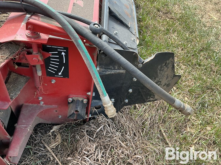 2015-case-ih-rd163-image-12