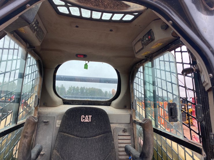 caterpillar-259d-image-40