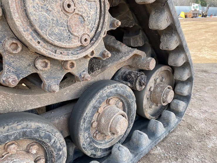 caterpillar-247b3-image-25