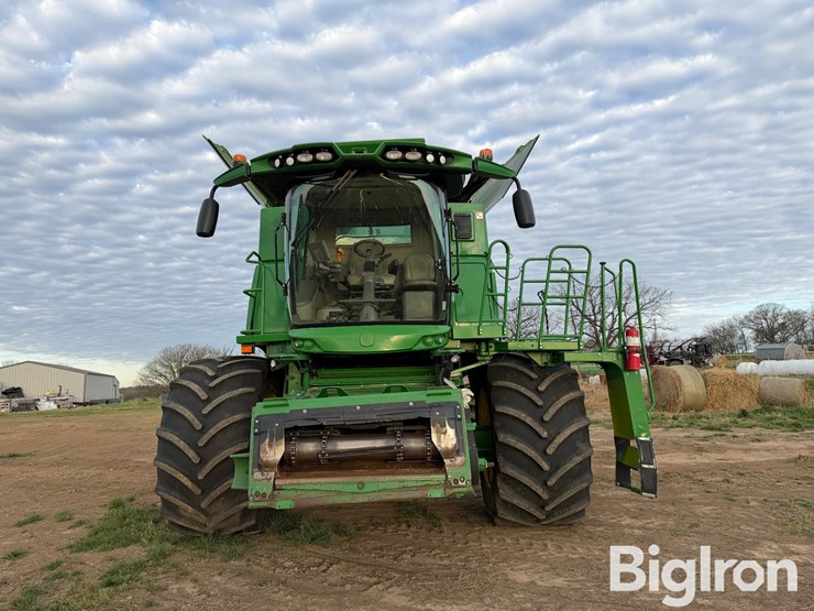2018-john-deere-s790-image-2