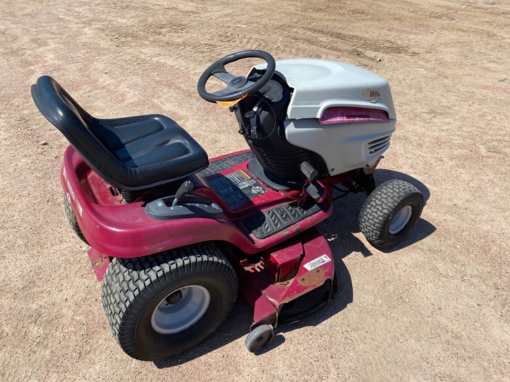 #1545-•-white-lt1850-hydro-riding-lawn-mower-image-20