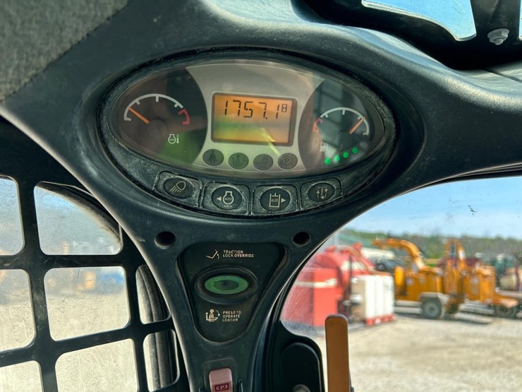 2018-bobcat-t770-image-26