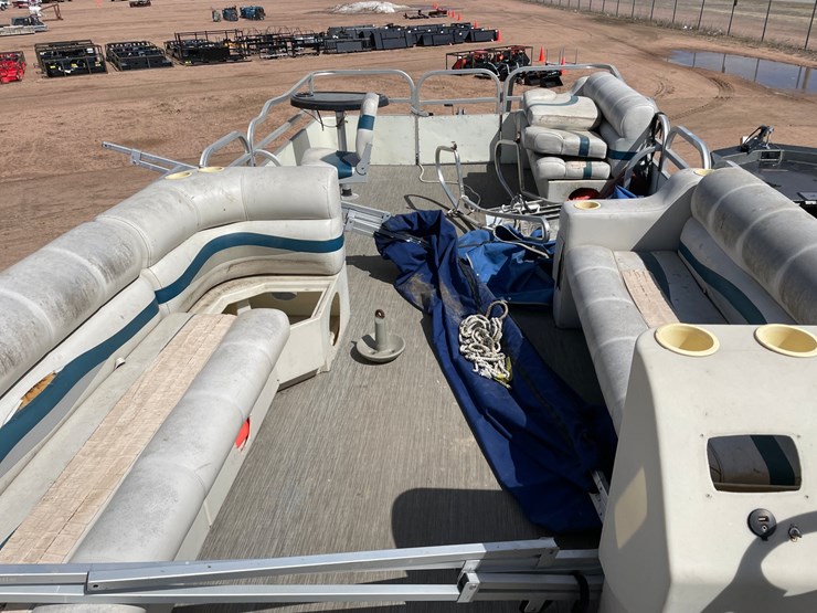 #1576-•-1990-tmc-30'-pontoon-boat-(no-title)-image-28