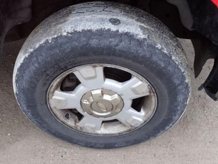 2013-ford-f150-xlt-image-53