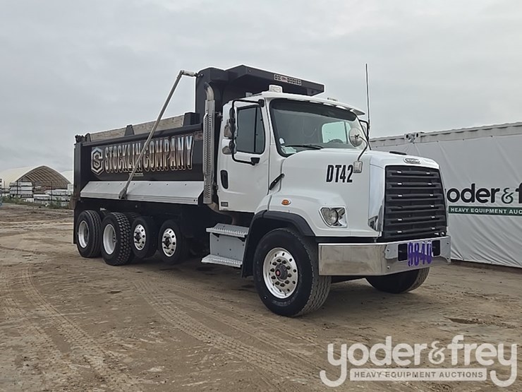 2019-freightliner-108sd-image-7