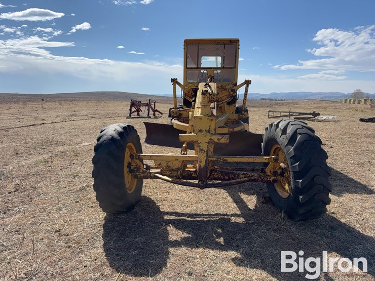 caterpillar-12-image-2