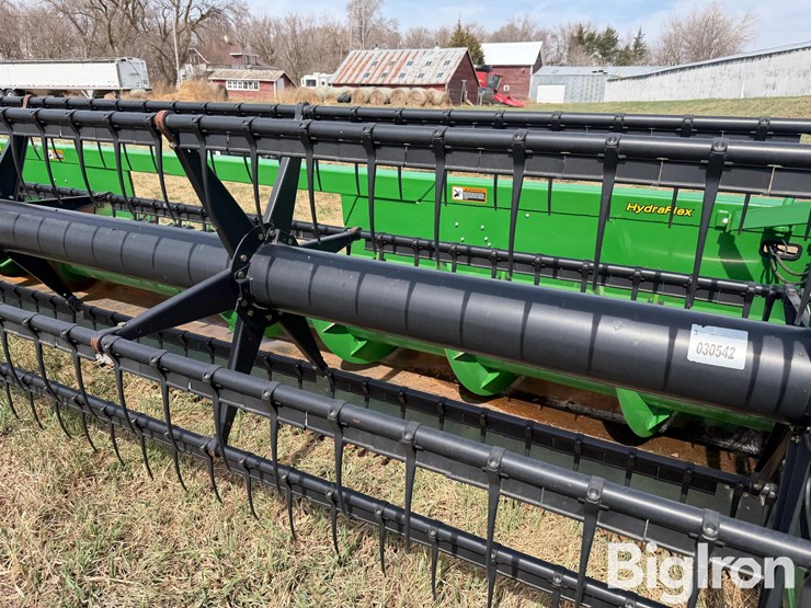 2011-john-deere-620f-image-19